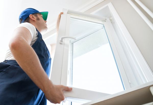 Vinyl Windows Installation in Evanston